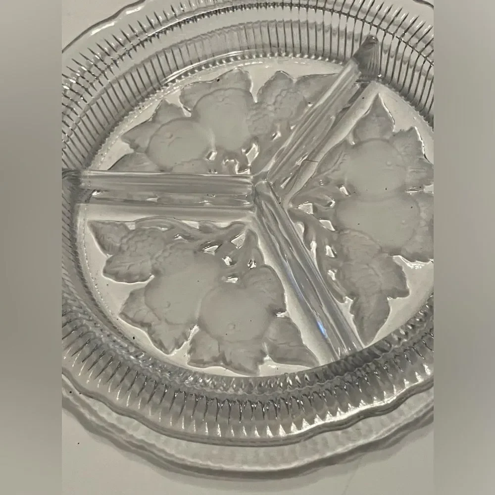 Vintage Glass Divided Relish Dish‎